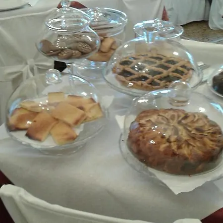 Gabbiano فندق 2*