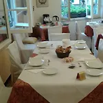 מלון Gabbiano 2*